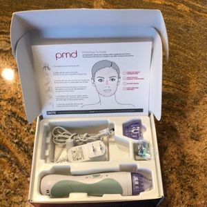 Personal microdermabrasion by pmd